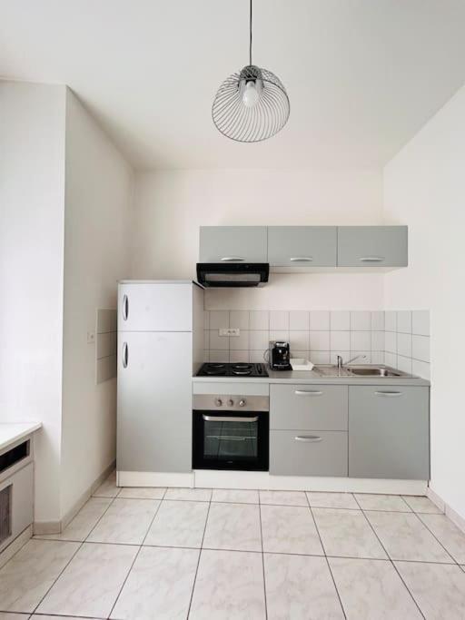 Appartement 1 Chambre Rue Faubourg De Besancon Montbéliard Extérieur photo